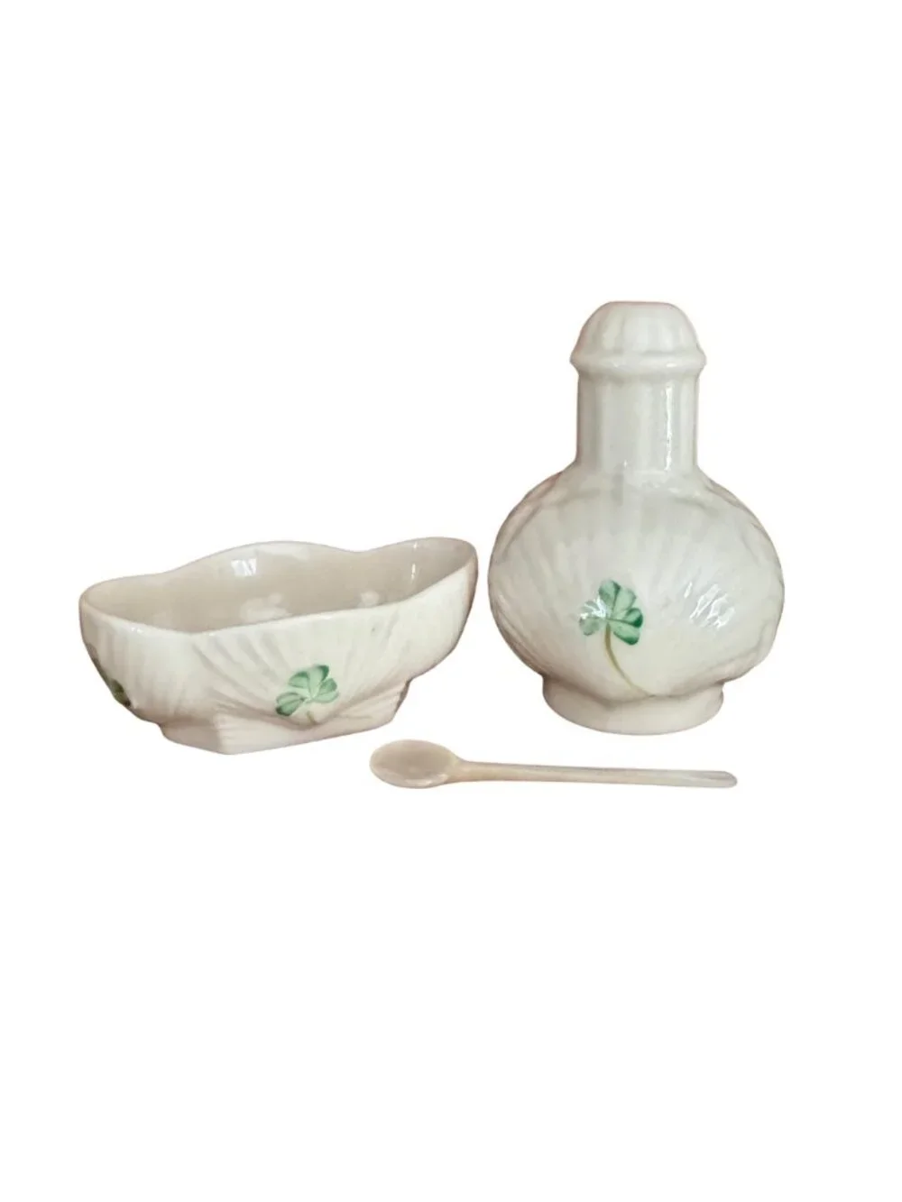 Belleek ireland shamrock